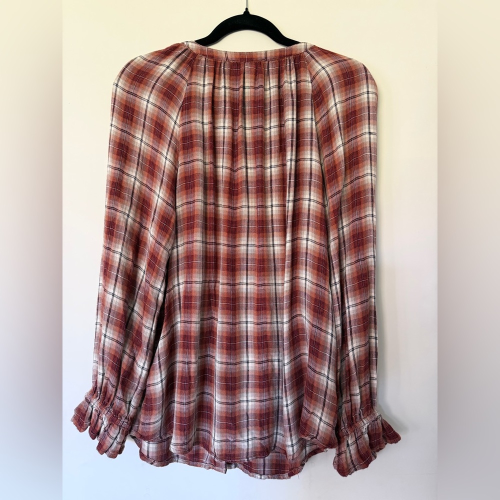beachlunchlounge Plaid Button down Top - Picture 7 of 7